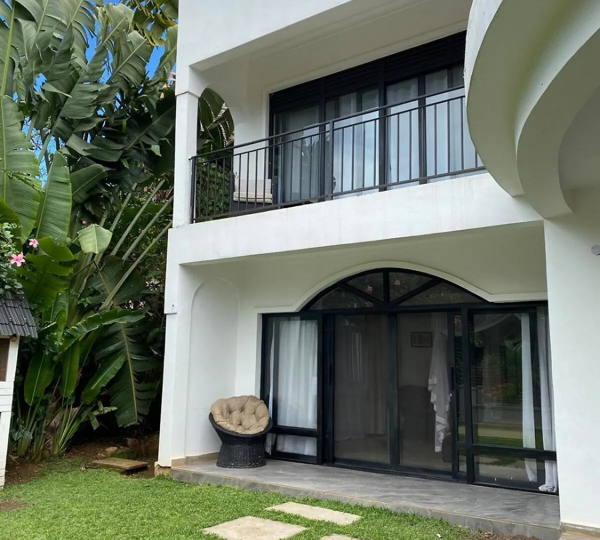 Willa Oasis At Your Fingertips A 2 Bedroom Home Kampala